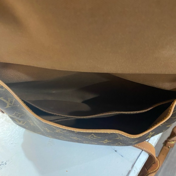 Louis Vuitton saumur 30 - Picture 12 of 13